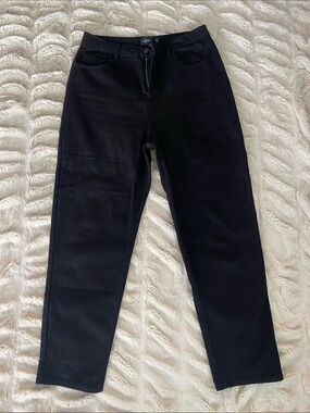 Fashion Nova Women's Black High-Rise Straight Jeans. Size:11. Barely worn!
